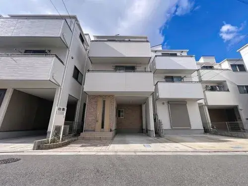 Akiya in Tokyo