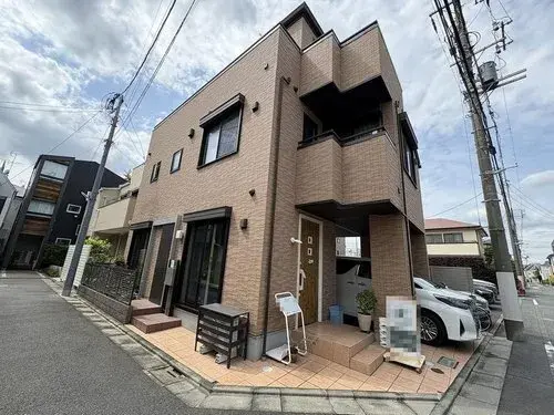 Akiya in Tokyo