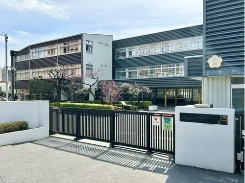 3LDK+S
Ciudad de Kawasaki
Prefectura de Kanagawa (9)