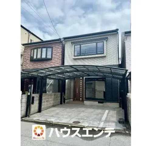 Akiya in 吹田市