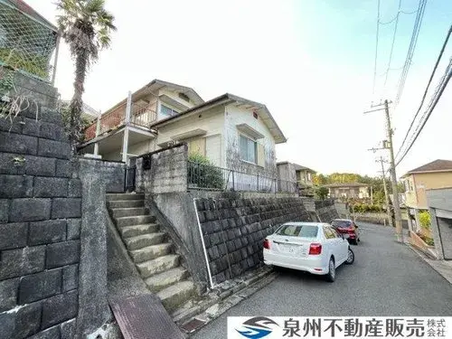 Akiya in Osaka