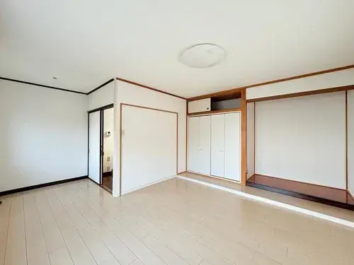 2LDK Property Kishiwada City Osaka Prefecture (3)