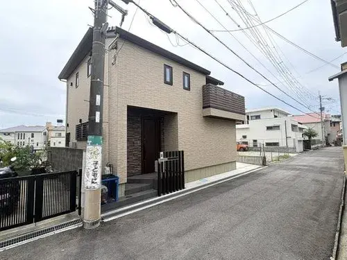 Akiya in Osaka