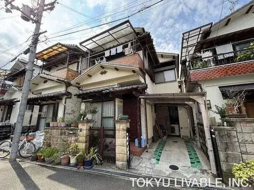 Akiya in Osaka