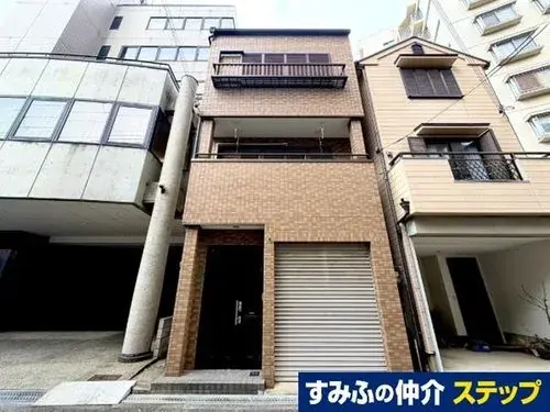Akiya in Osaka