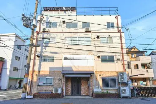 Akiya in Osaka