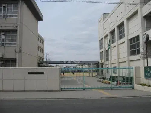 4LDK Property Neyagawa City Osaka Prefecture (11)