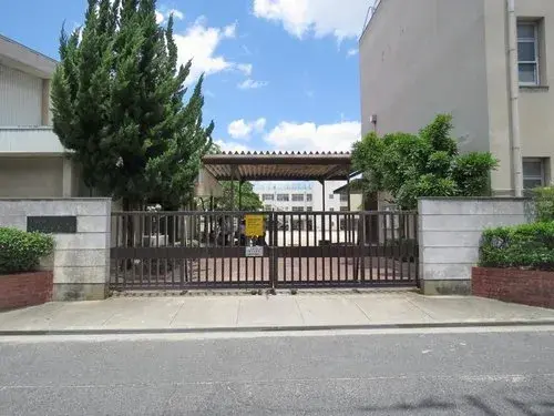 Akiya in Osaka