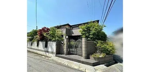 Akiya in نارا