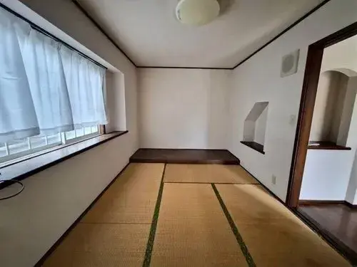 4LDK Property Hofu City Yamaguchi Prefecture (6)