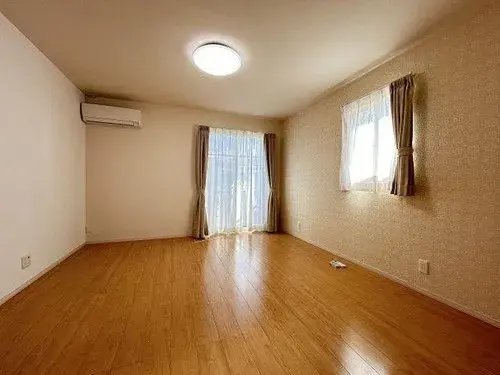 4LDK House in Miyazaki City, Miyazaki Prefecture (9)
