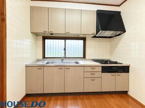 4LDK
Pueblo de Yomitan
Prefectura de Okinawa
Propiedad (13)