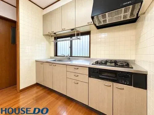 4LDK
Pueblo de Yomitan
Prefectura de Okinawa
Propiedad (14)