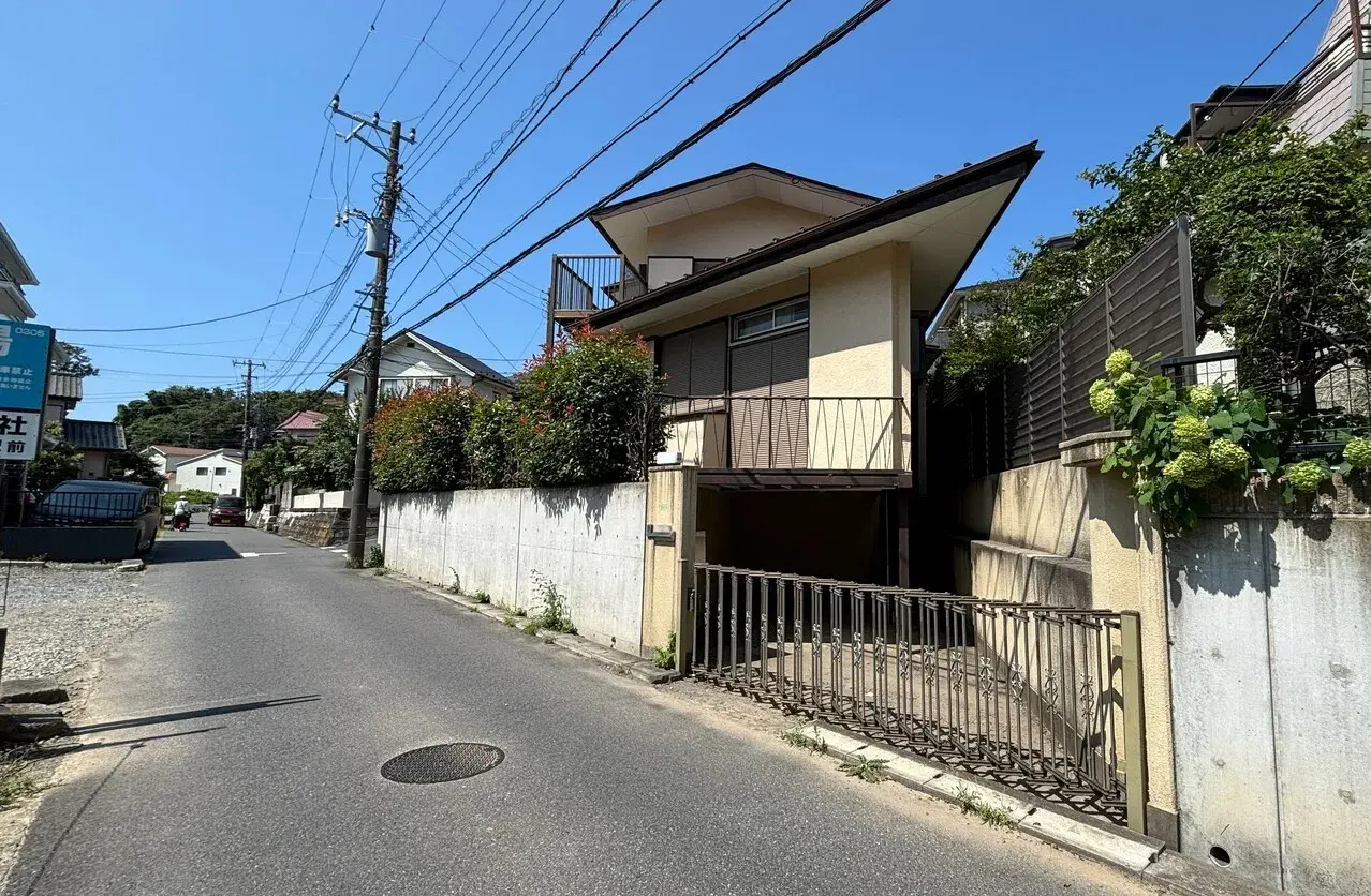 Akiya in 船橋市