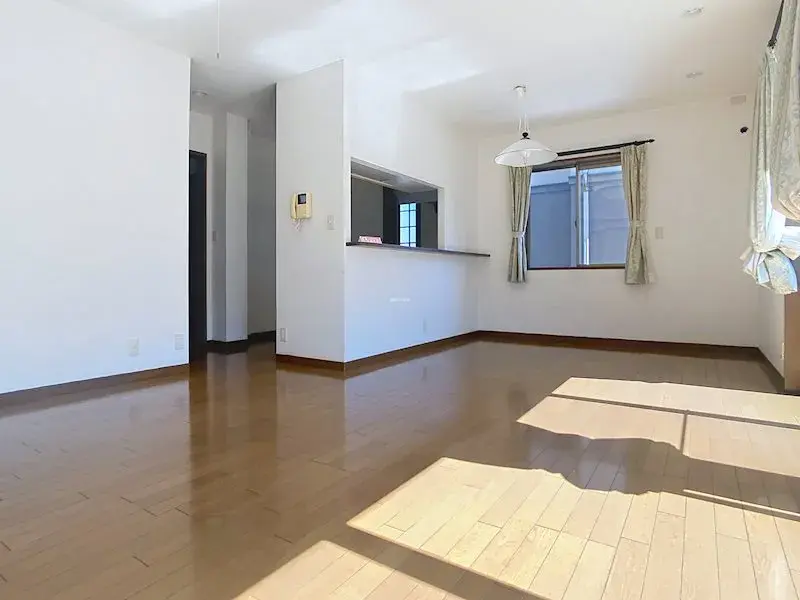 4LDK
مدينة هاماماتسو
محافظة شيزوكا (11)