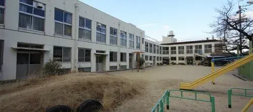 Akiya in 大东市