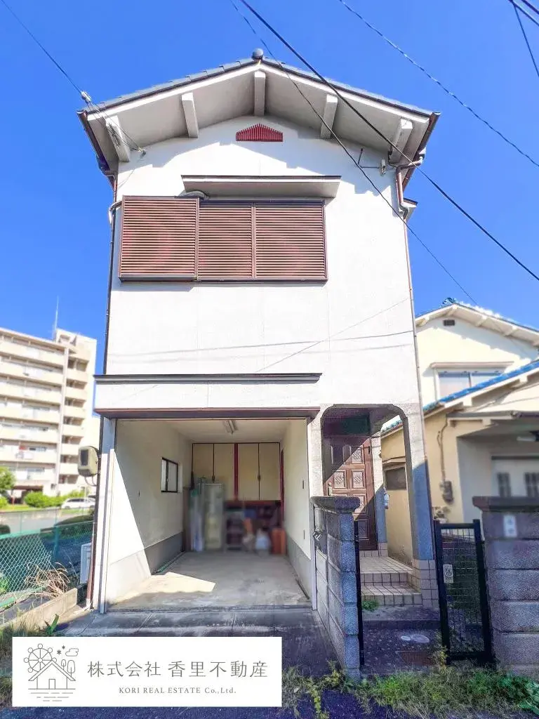 Akiya in Osaka