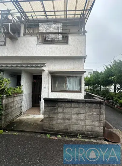 Akiya in Osaka