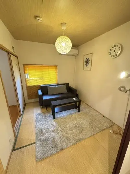 3DK Property in Osaka City, Osaka Prefecture (8)