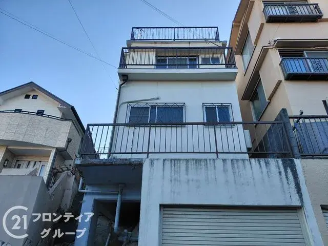 Akiya in Hyogo