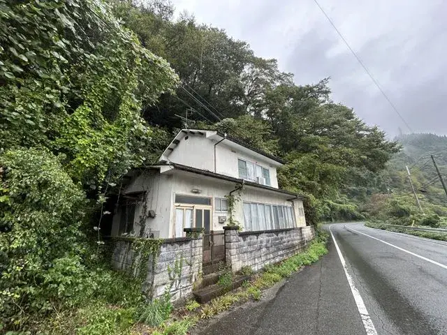 4DK Property Shobara City Hiroshima Prefecture (2)