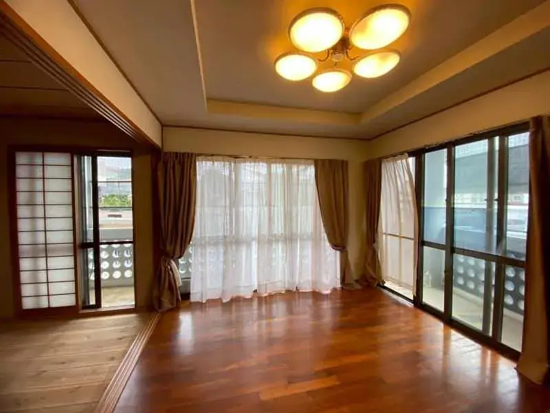 6DK Ciudad de Tomigusuku Prefectura de Okinawa (4)