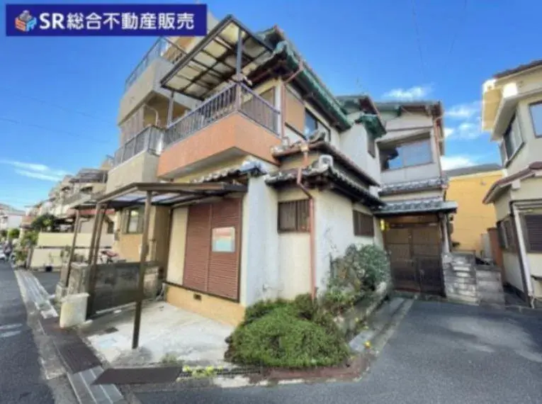 Akiya in Osaka