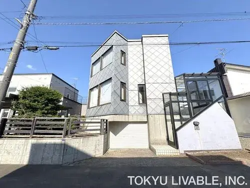 Akiya in Hokkaido