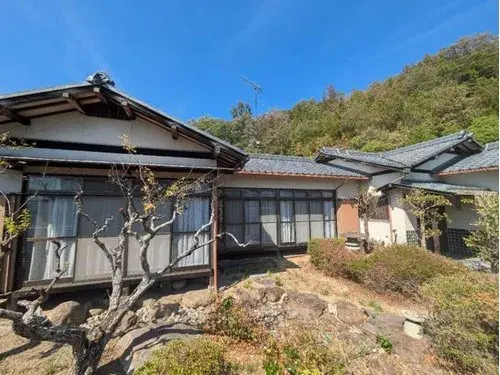 Akiya in Kagawa