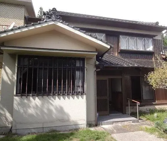 Akiya in Karatsu