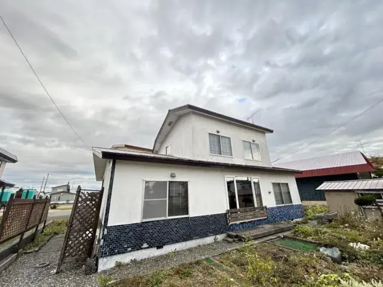 Akiya in Iwamizawa