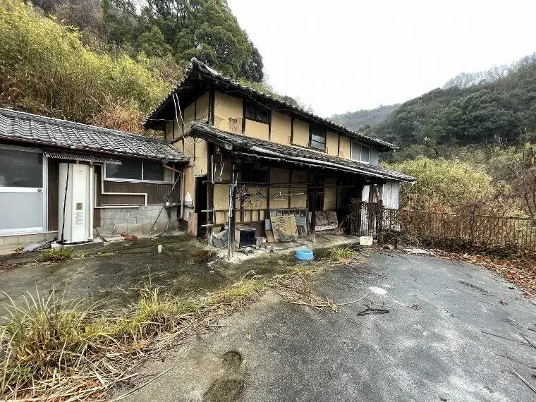 Akiya in Kure