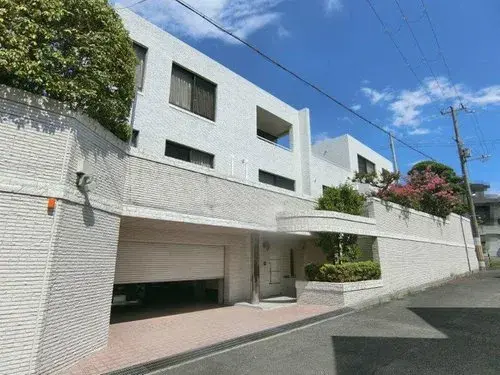Akiya in Toyonaka