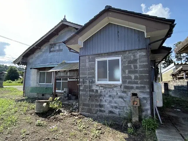 Slide 3