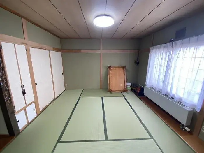 Slide 4