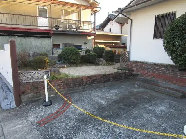 Slide 4