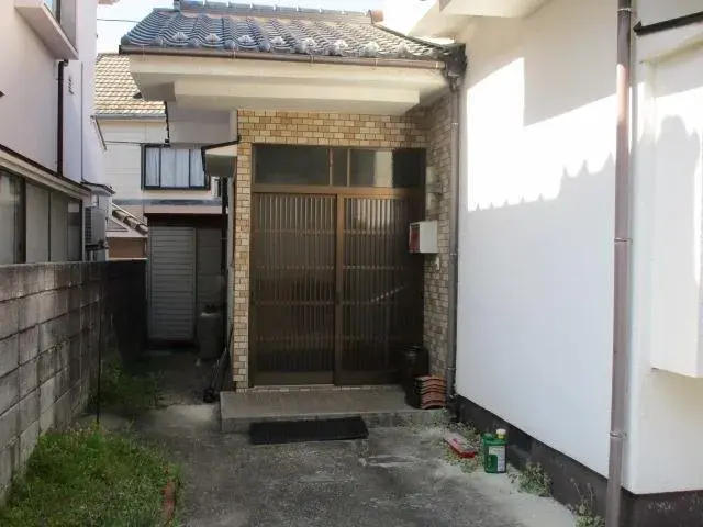 Slide 4