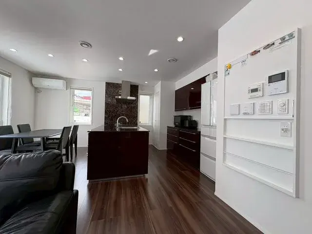Slide 4