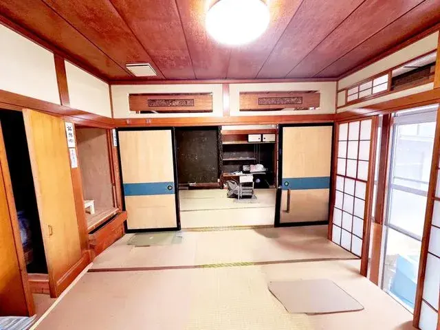 Slide 5