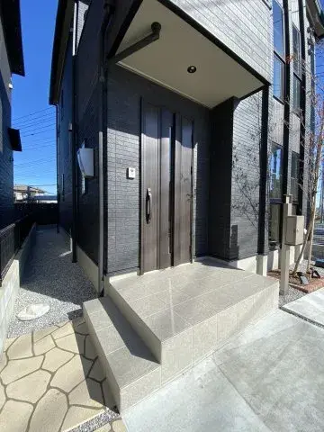Slide 4