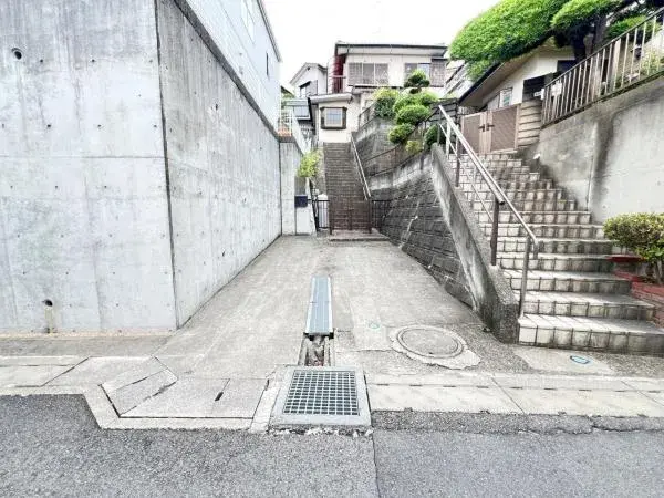 Slide 4