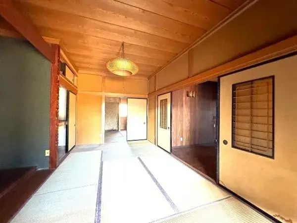 Slide 4