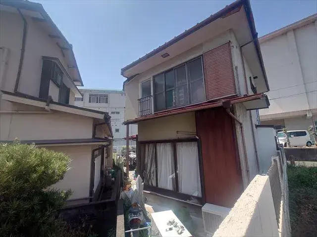 Slide 4