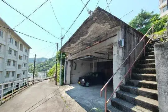 Slide 10