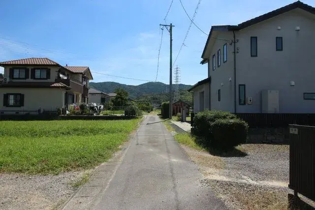 Slide 4