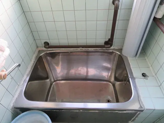 Slide 4