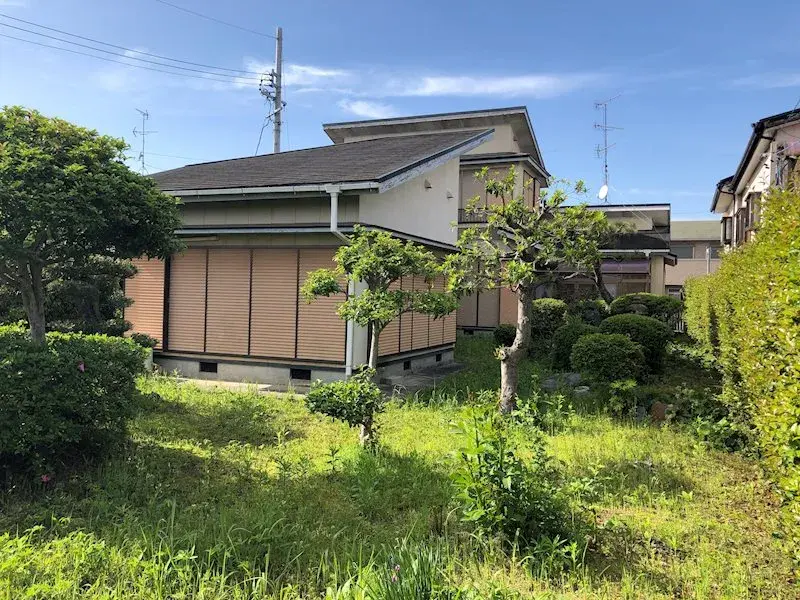 Slide 4