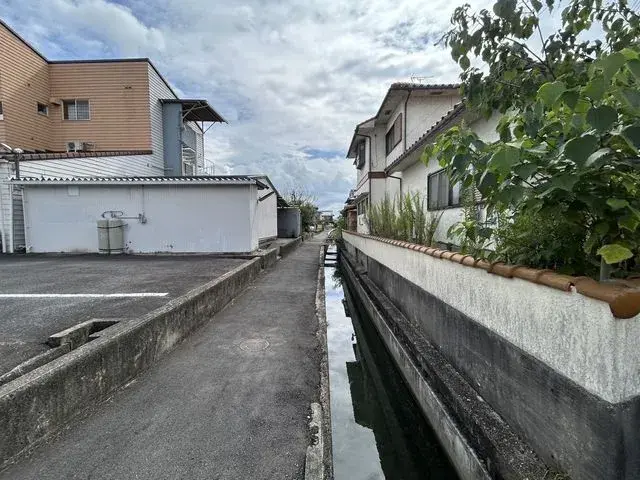 Slide 4