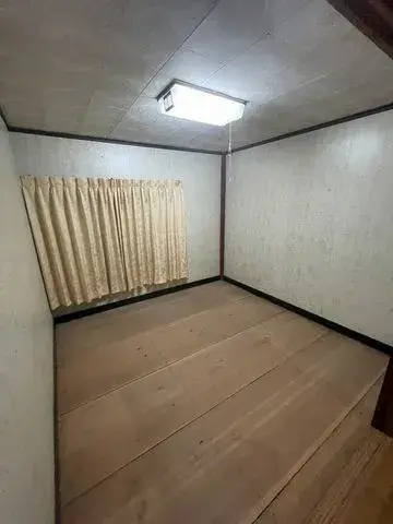 Slide 9