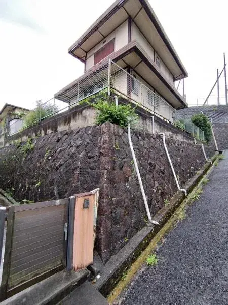 Slide 8